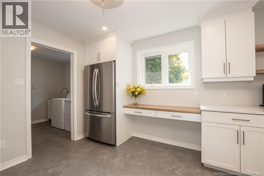 54 Bessborough - 16