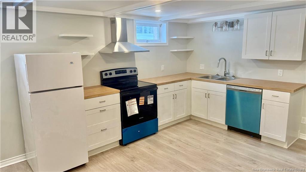 54 Bessborough - 36