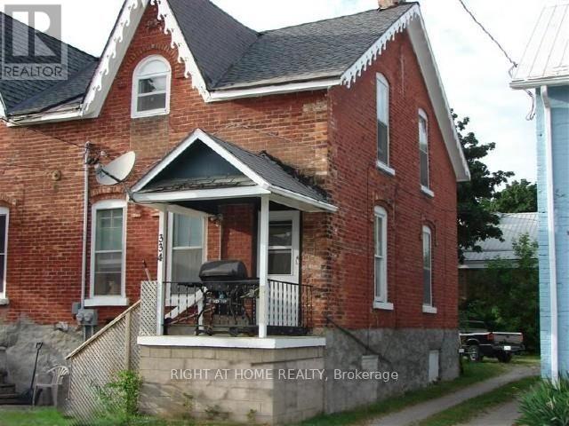 326 & 334 11TH STREET E - 1