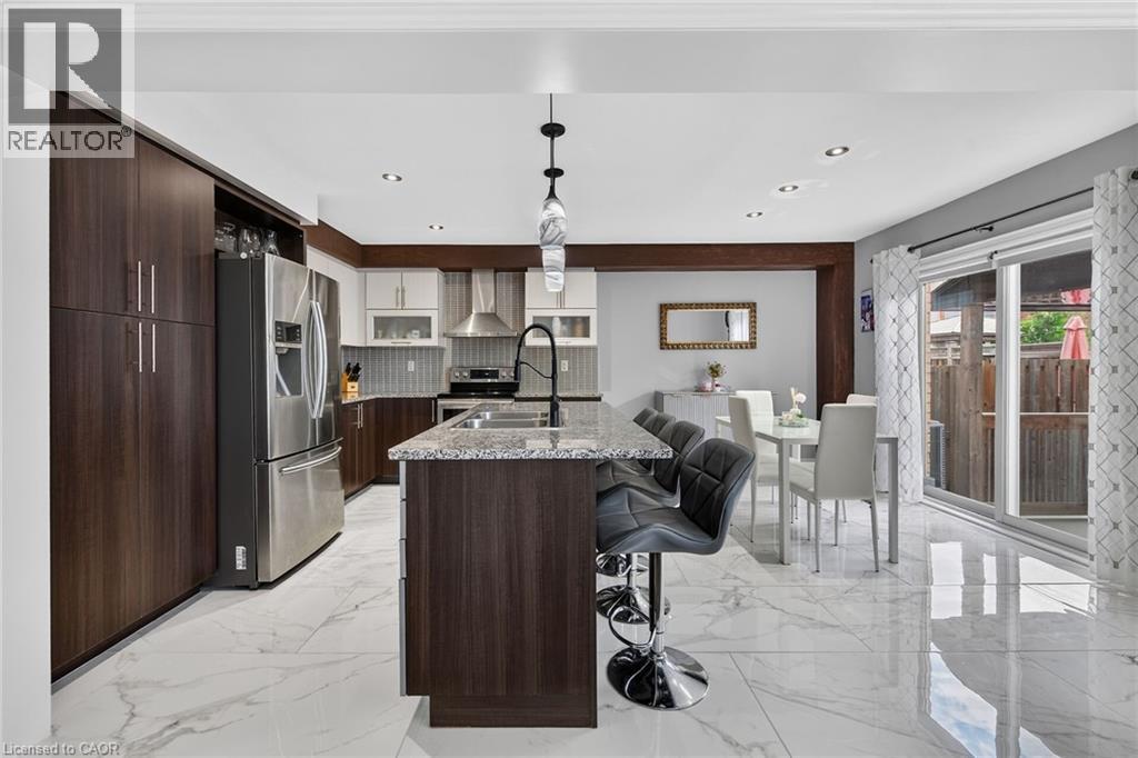 127 COOK Street - 11