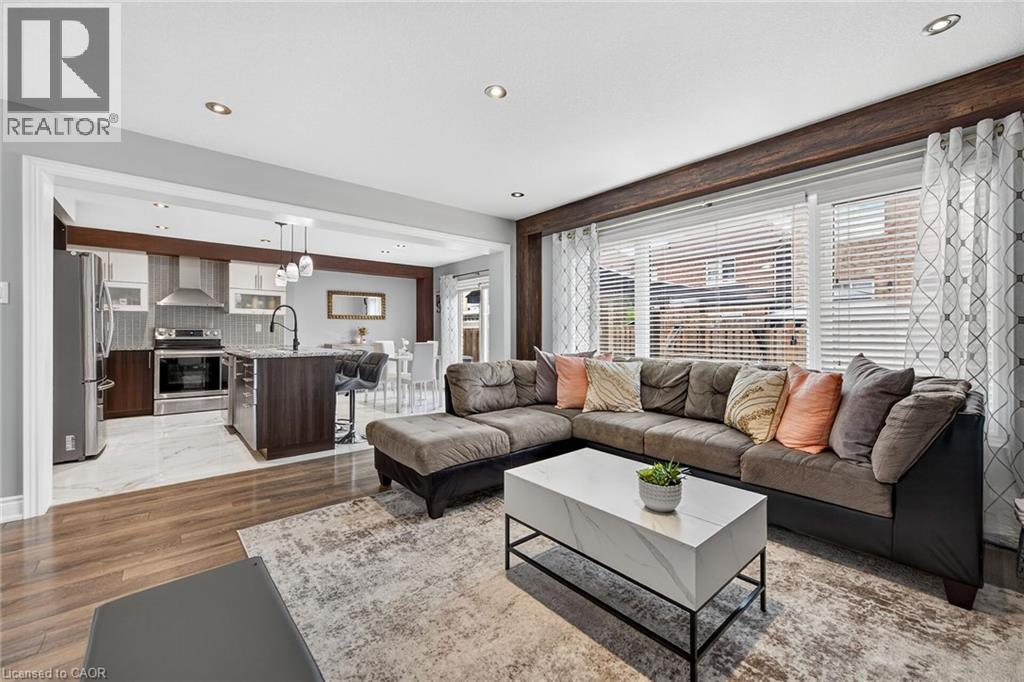 127 COOK Street - 10