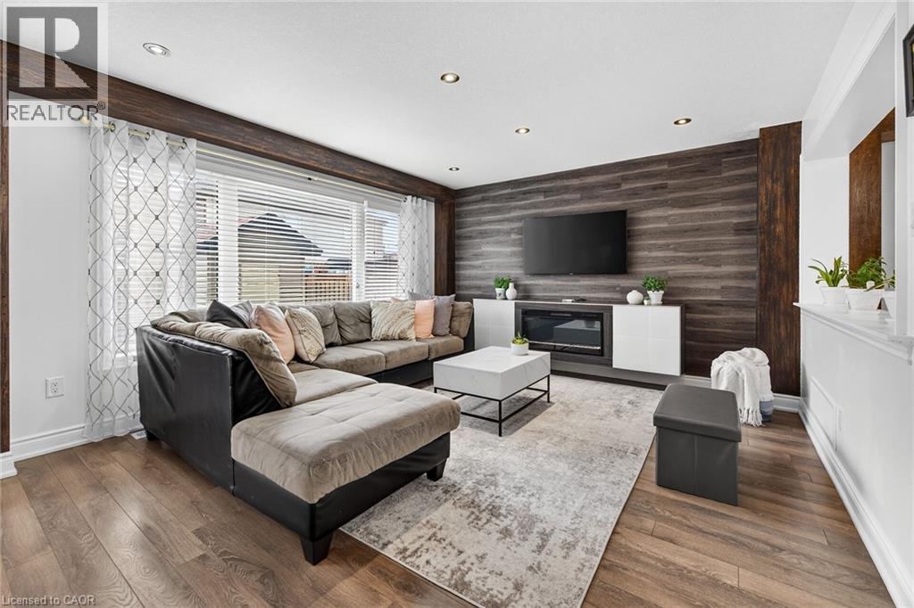 127 COOK Street - 8