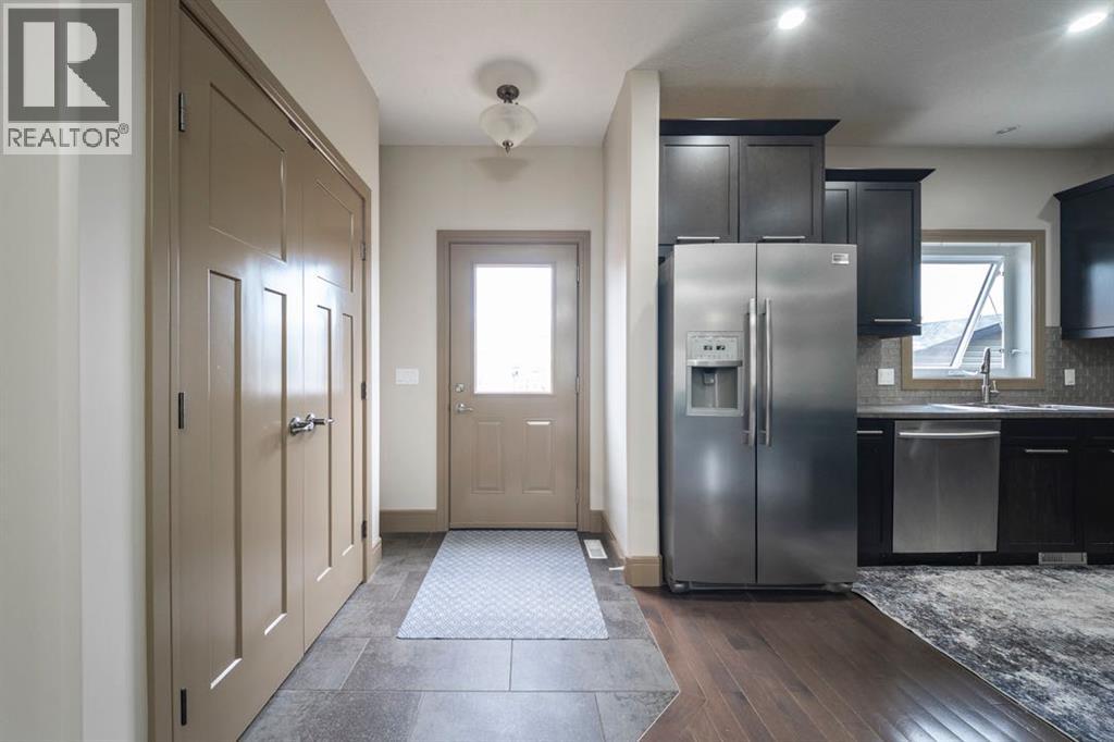 153 Walnut Crescent — photo 18