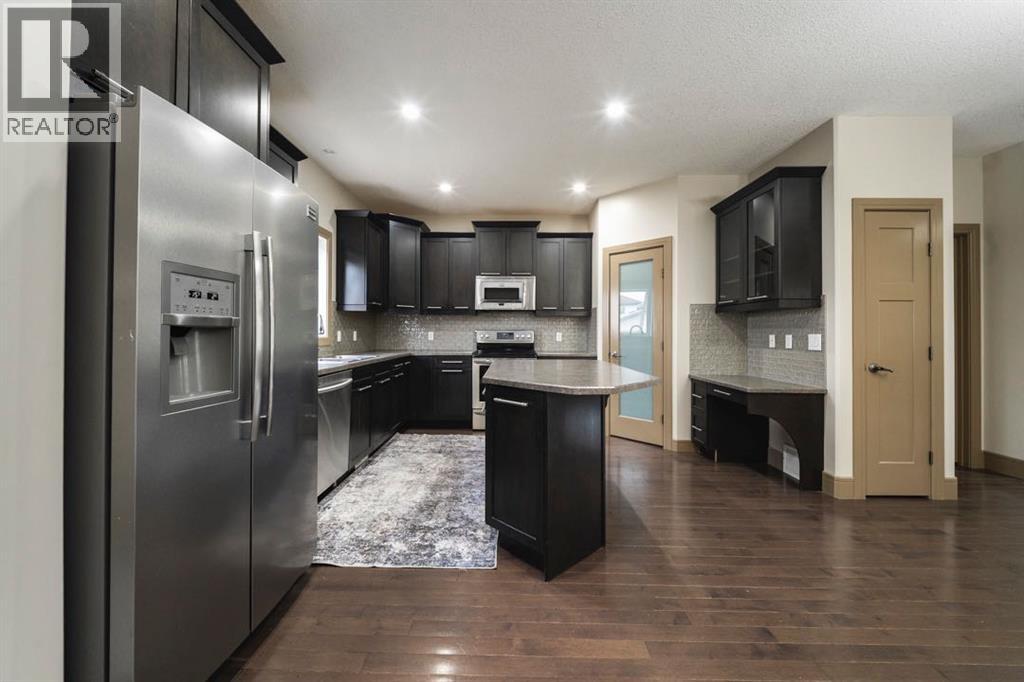 153 Walnut Crescent — photo 14