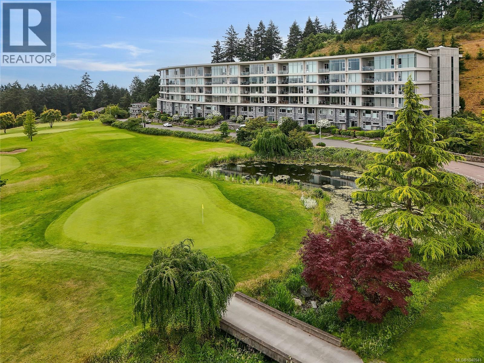 #401 5332 Sayward Hill Cres - 2
