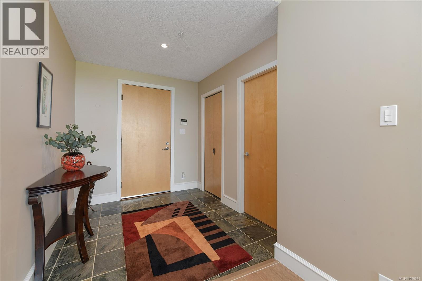 #401 5332 Sayward Hill Cres - 6