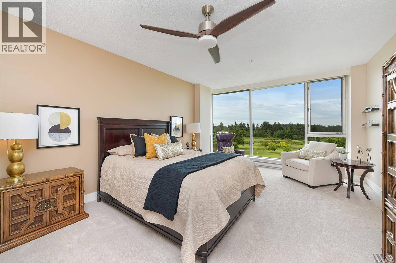 #401 5332 Sayward Hill Cres - 31