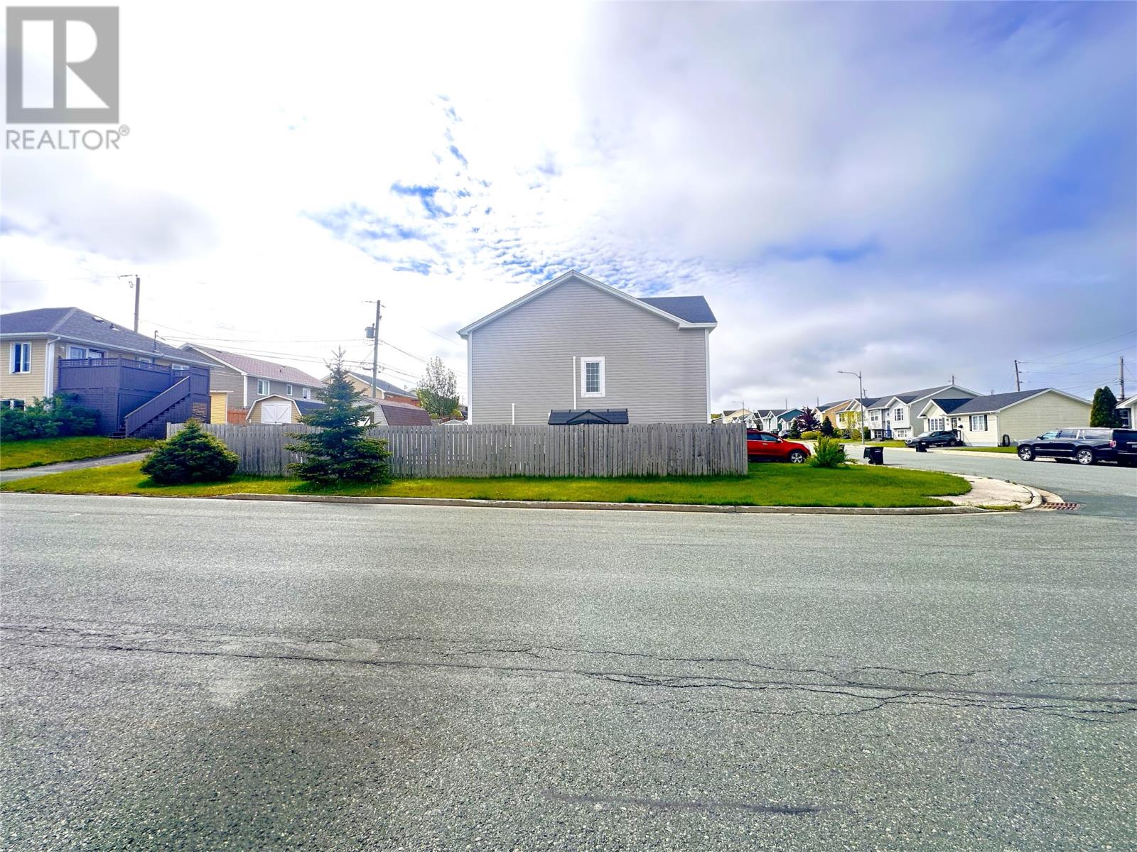 7 Long Beach Street thumbnail 2