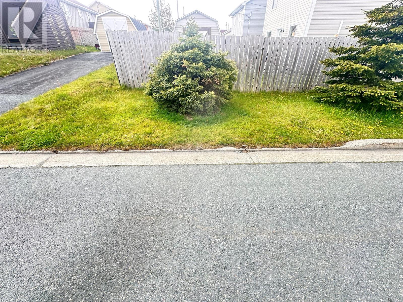 7 Long Beach Street thumbnail 4