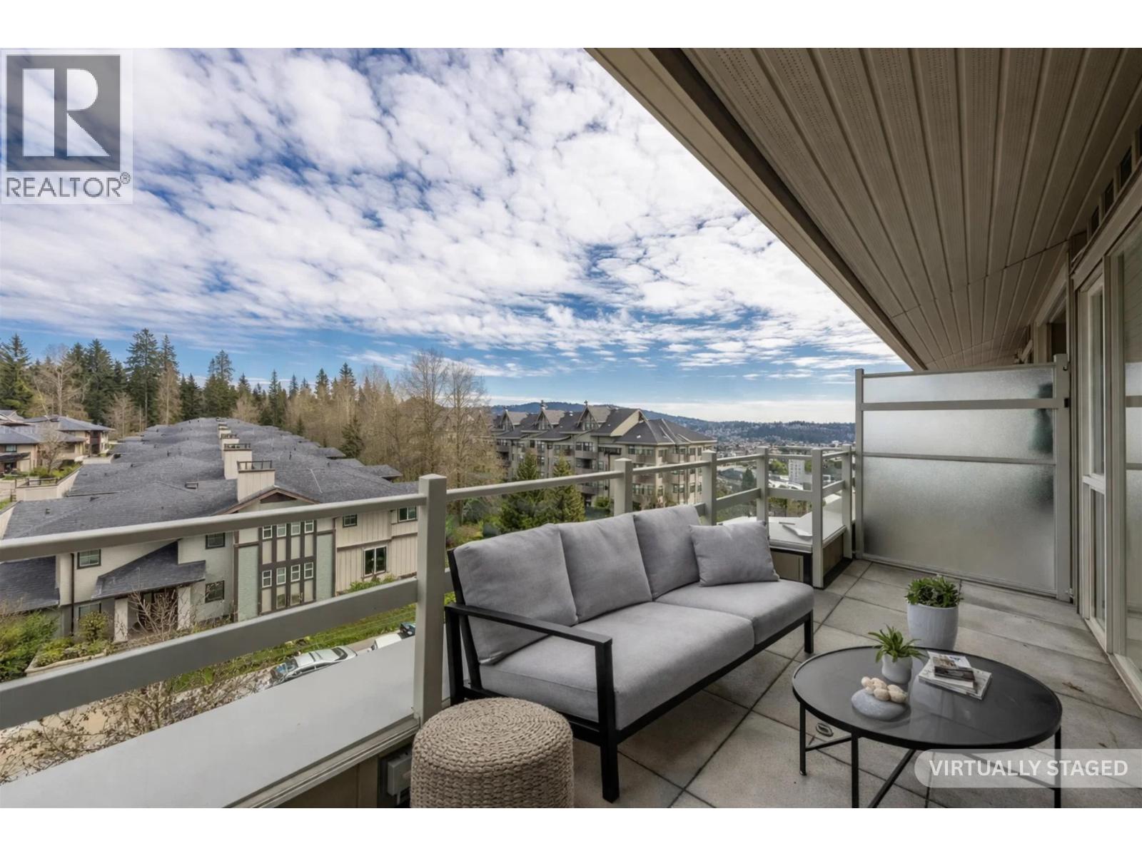 510 530 RAVEN WOODS DRIVE — photo 2