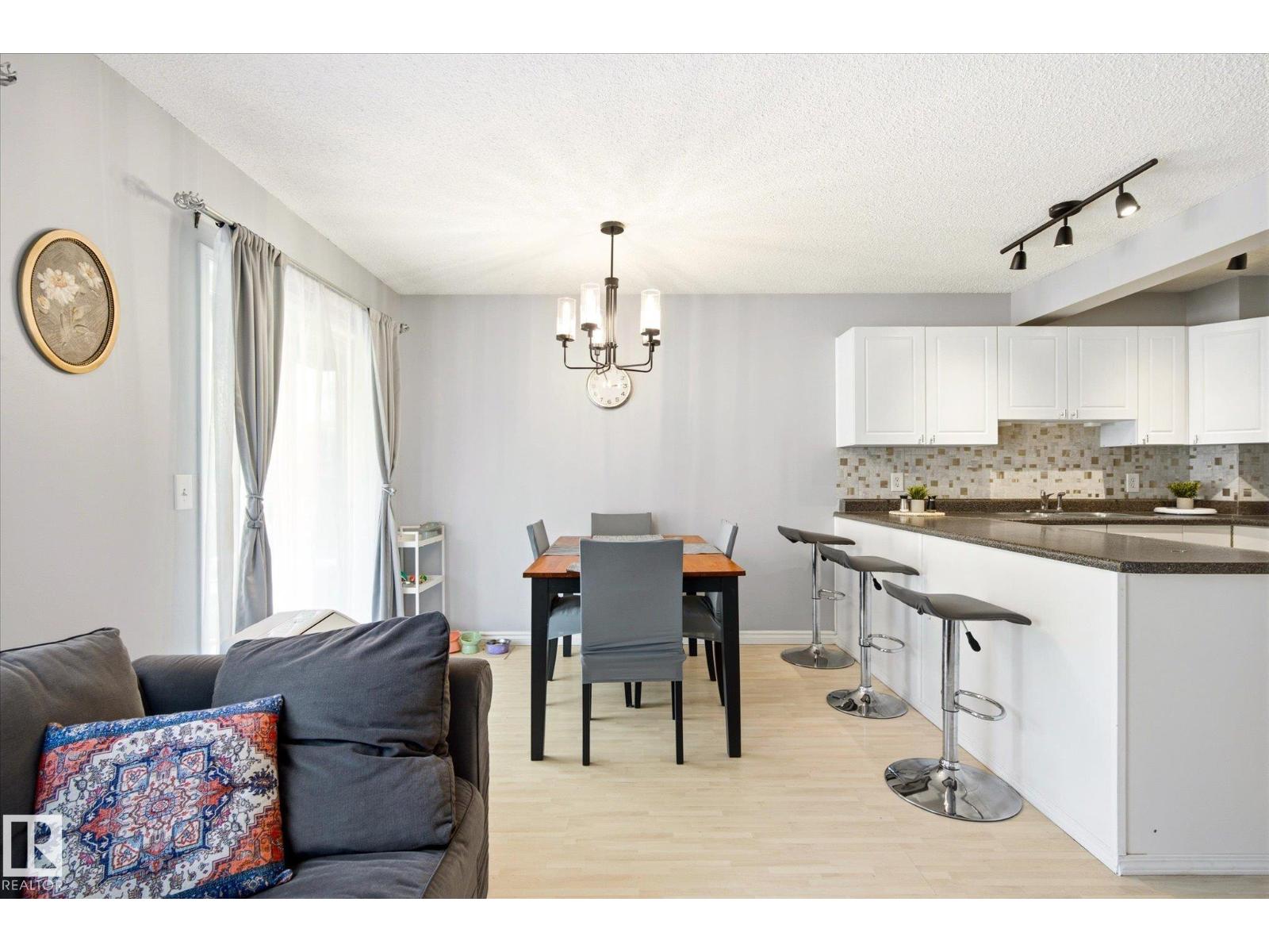 20004 54a AV NW - 14