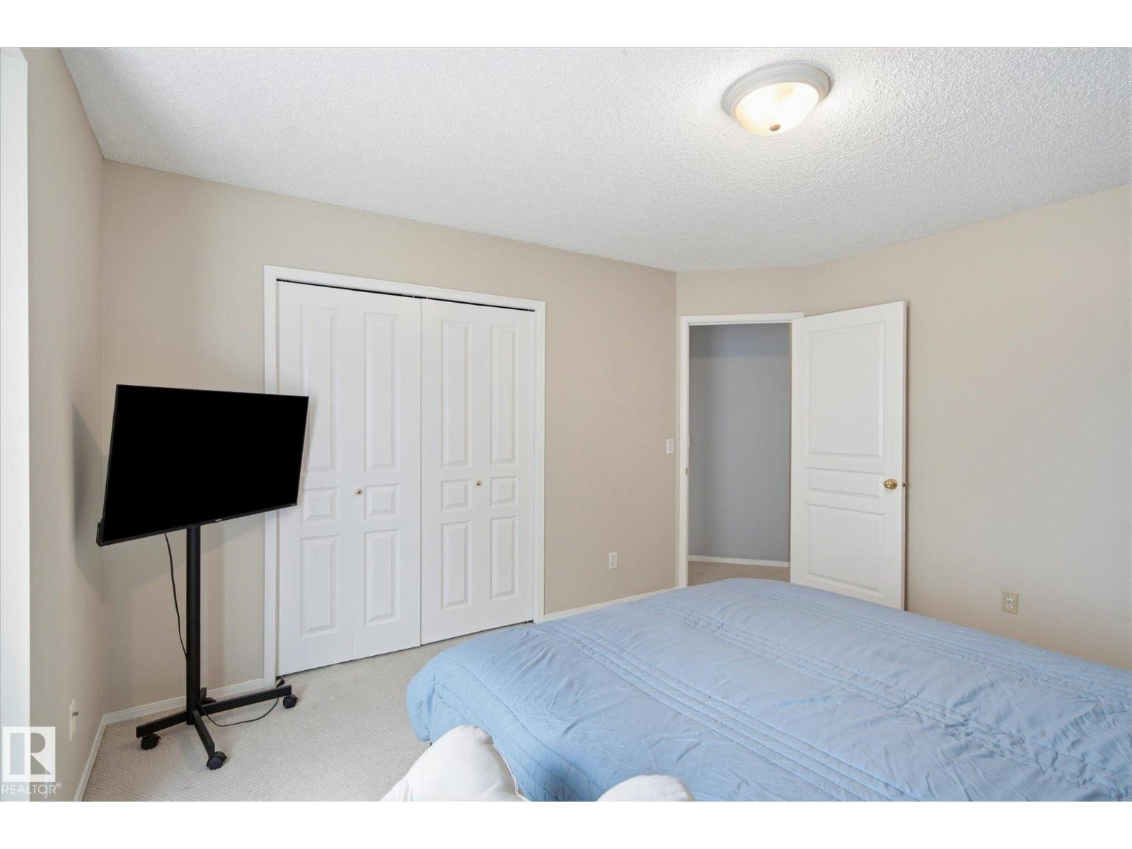20004 54a AV NW - 27