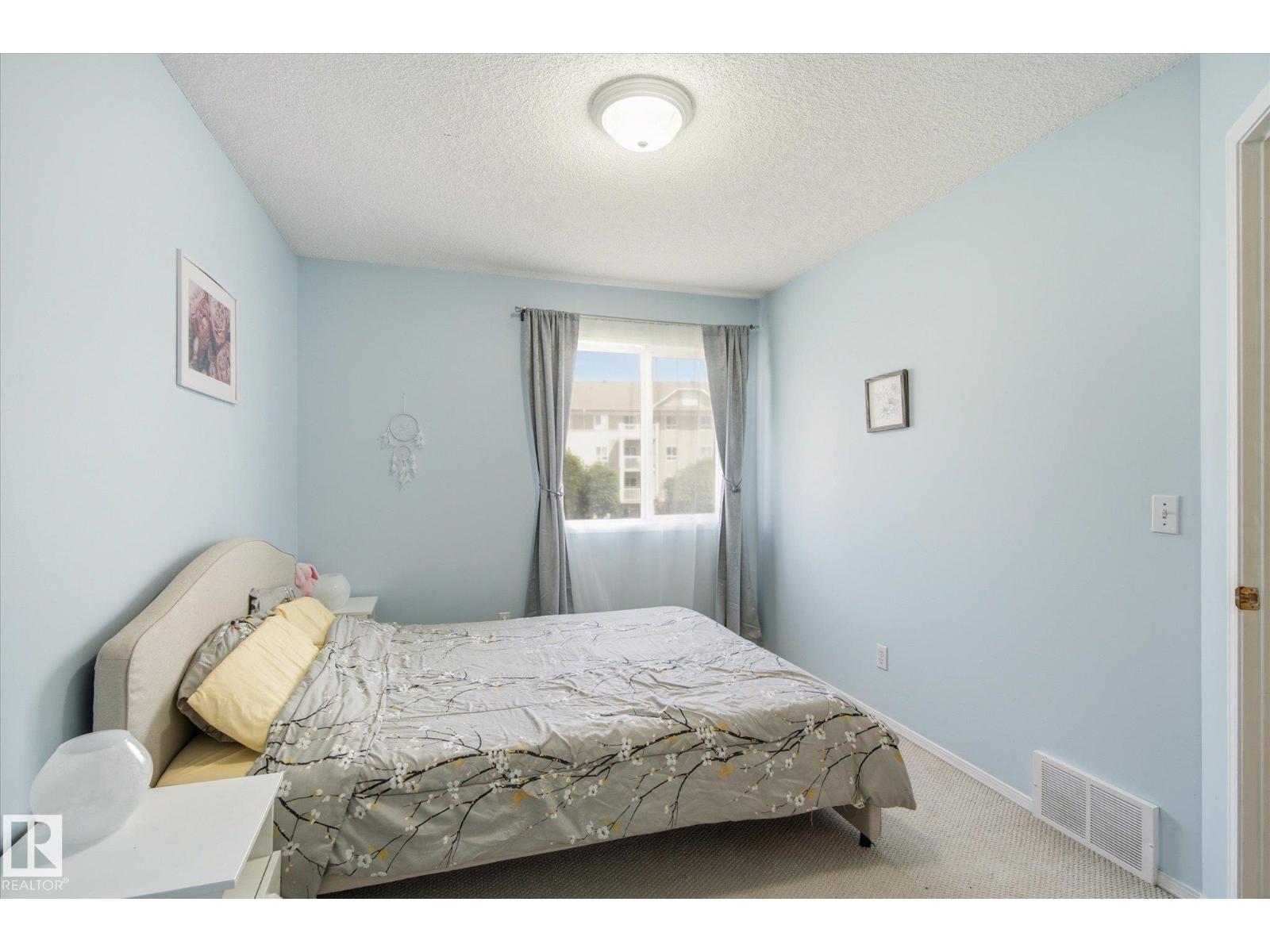 20004 54a AV NW - 30