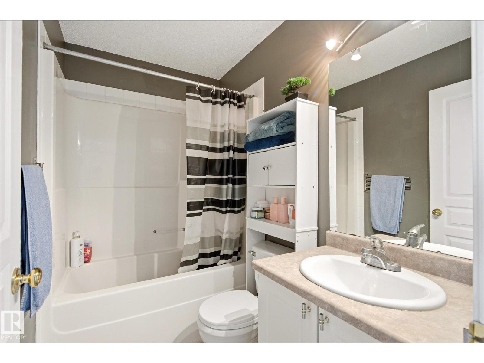 20004 54a AV NW - 34
