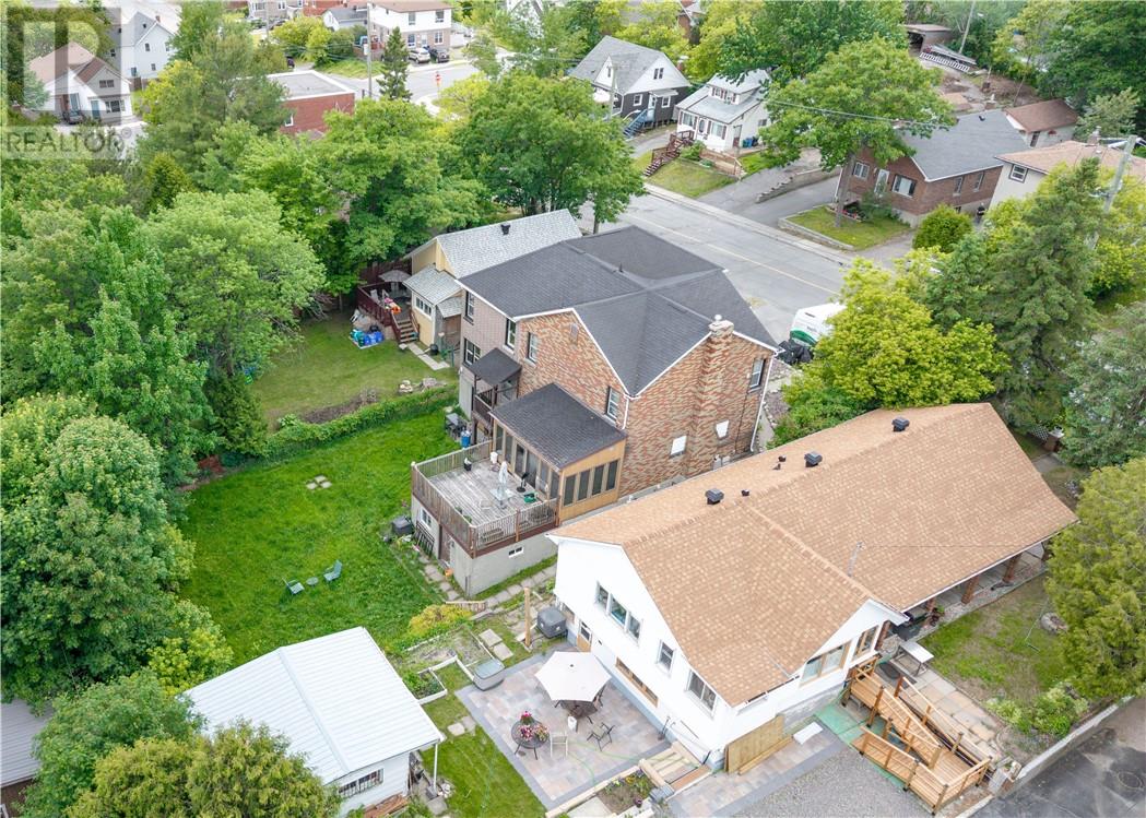 22 Whittaker Street - 21