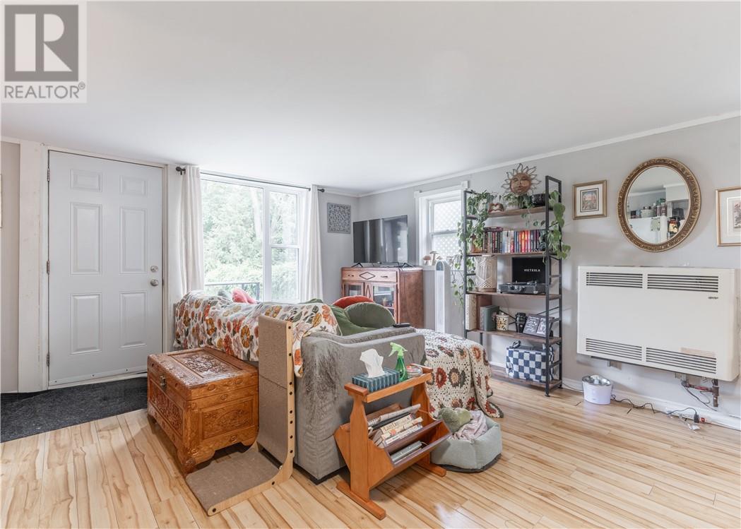 22 Whittaker Street - 8