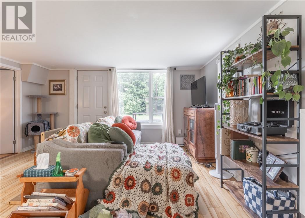 22 Whittaker Street - 9