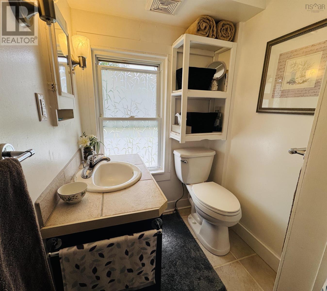 Property 20 of 37 of 3757 Eastern Avenue