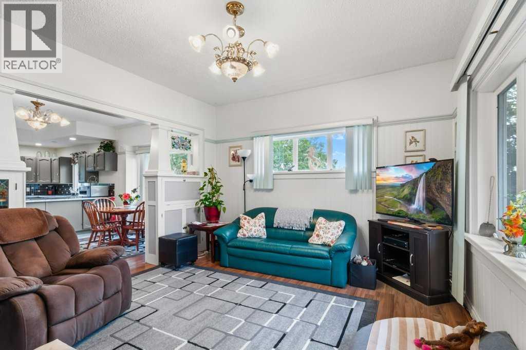 35321 Range Road 242 - 6