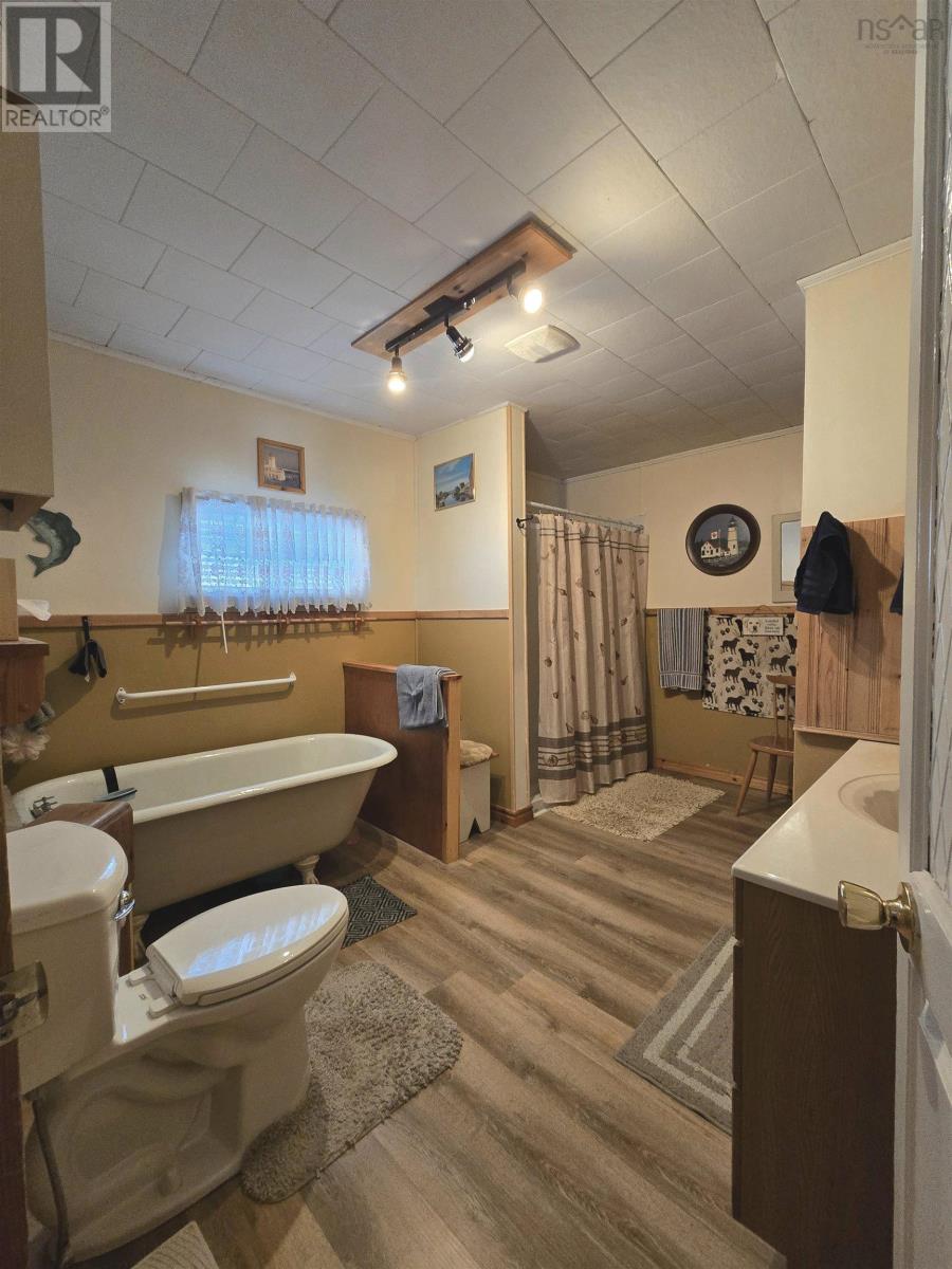 205 Parker Mountain Road - 14