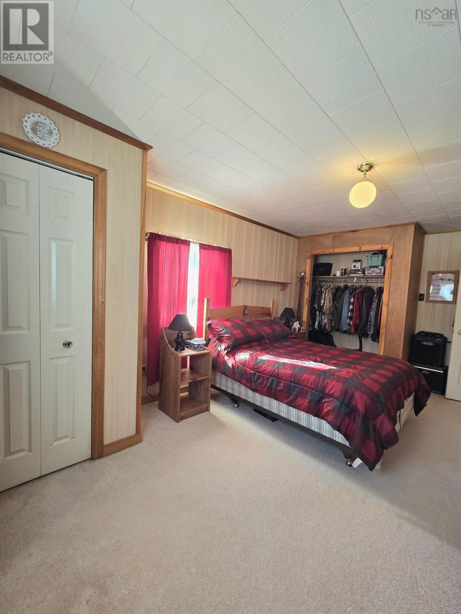 205 Parker Mountain Road - 21