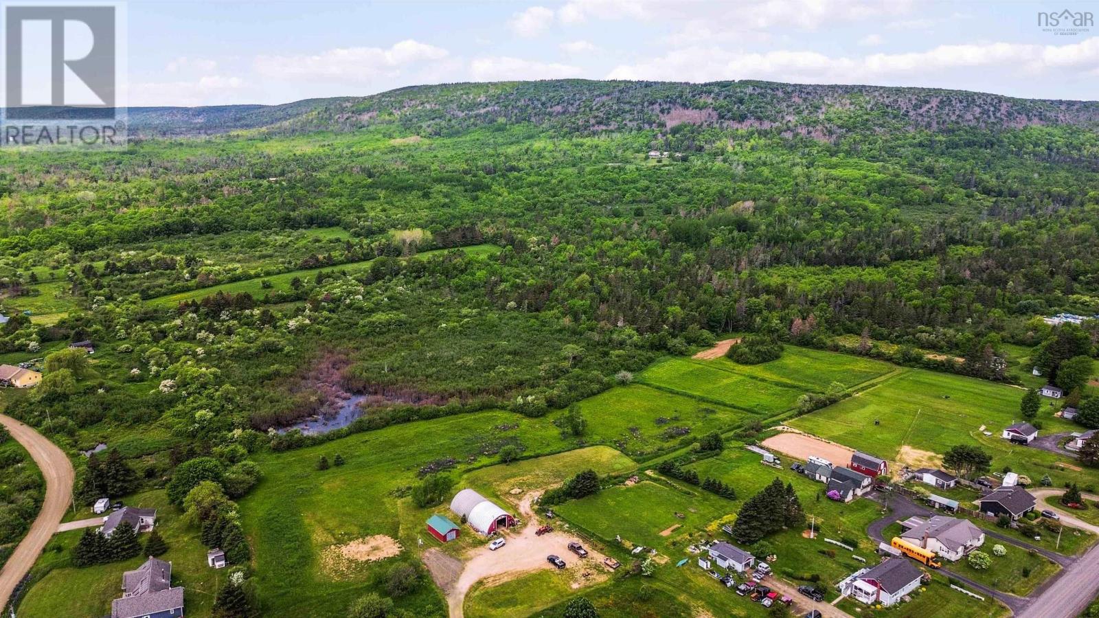 205 Parker Mountain Road - 46