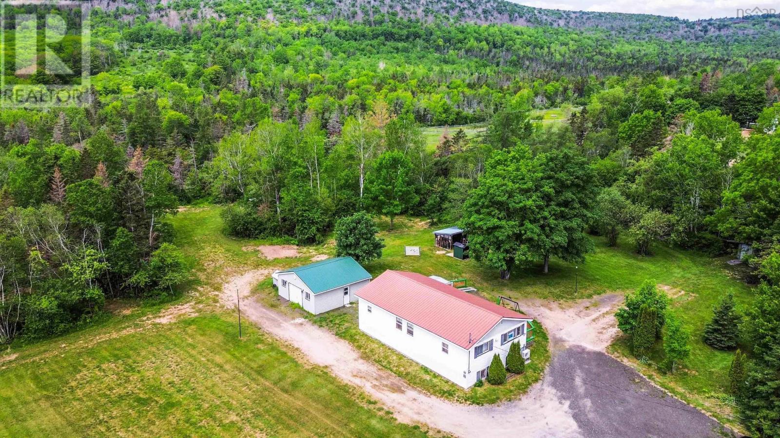 205 Parker Mountain Road - 49