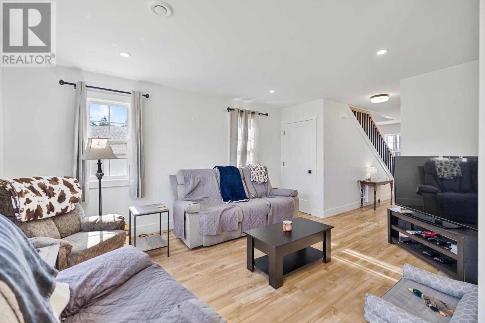 29 Stanmol Drive - 11