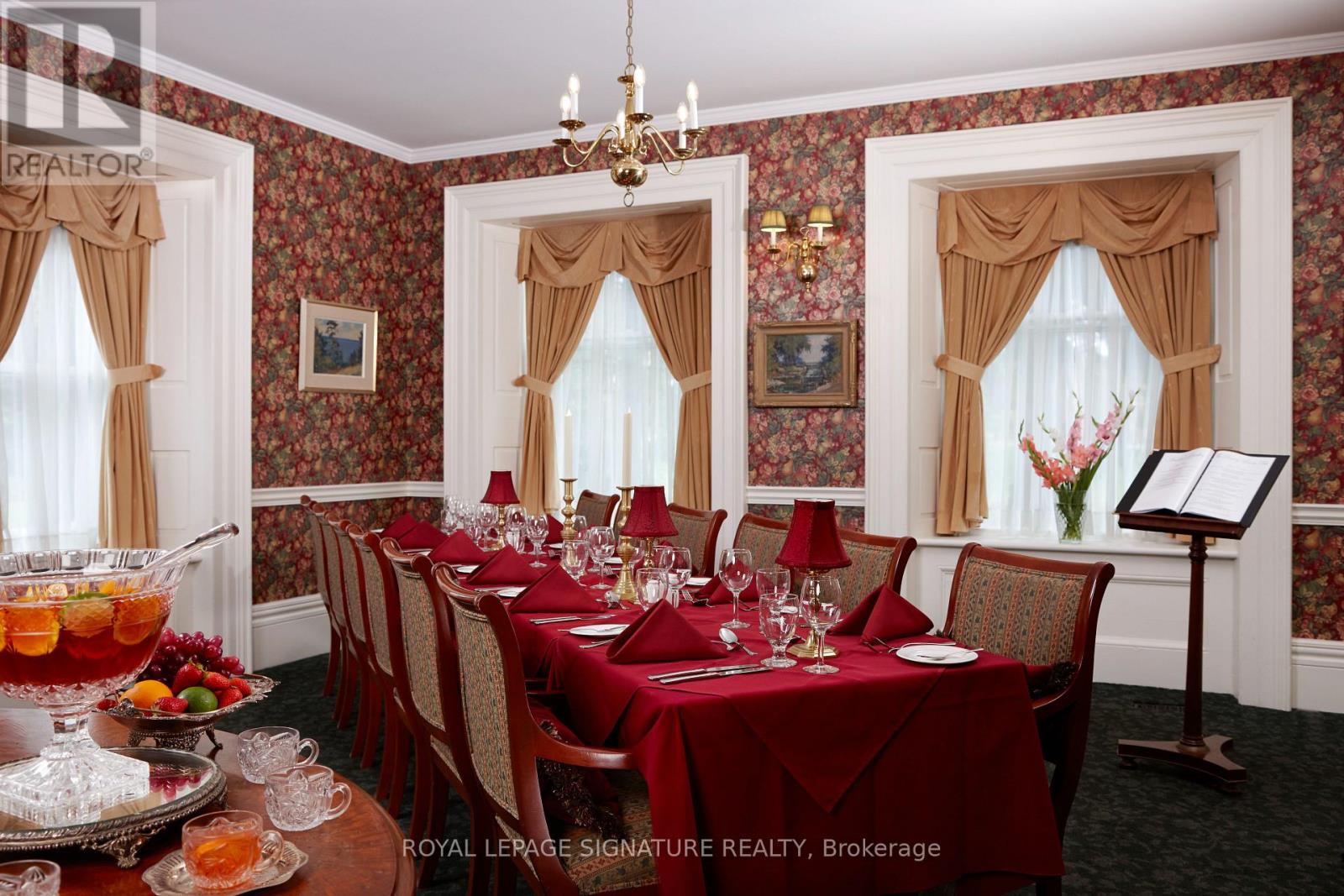395 Sandy Hook Rd - Known As The Waring House Inn — photo 31