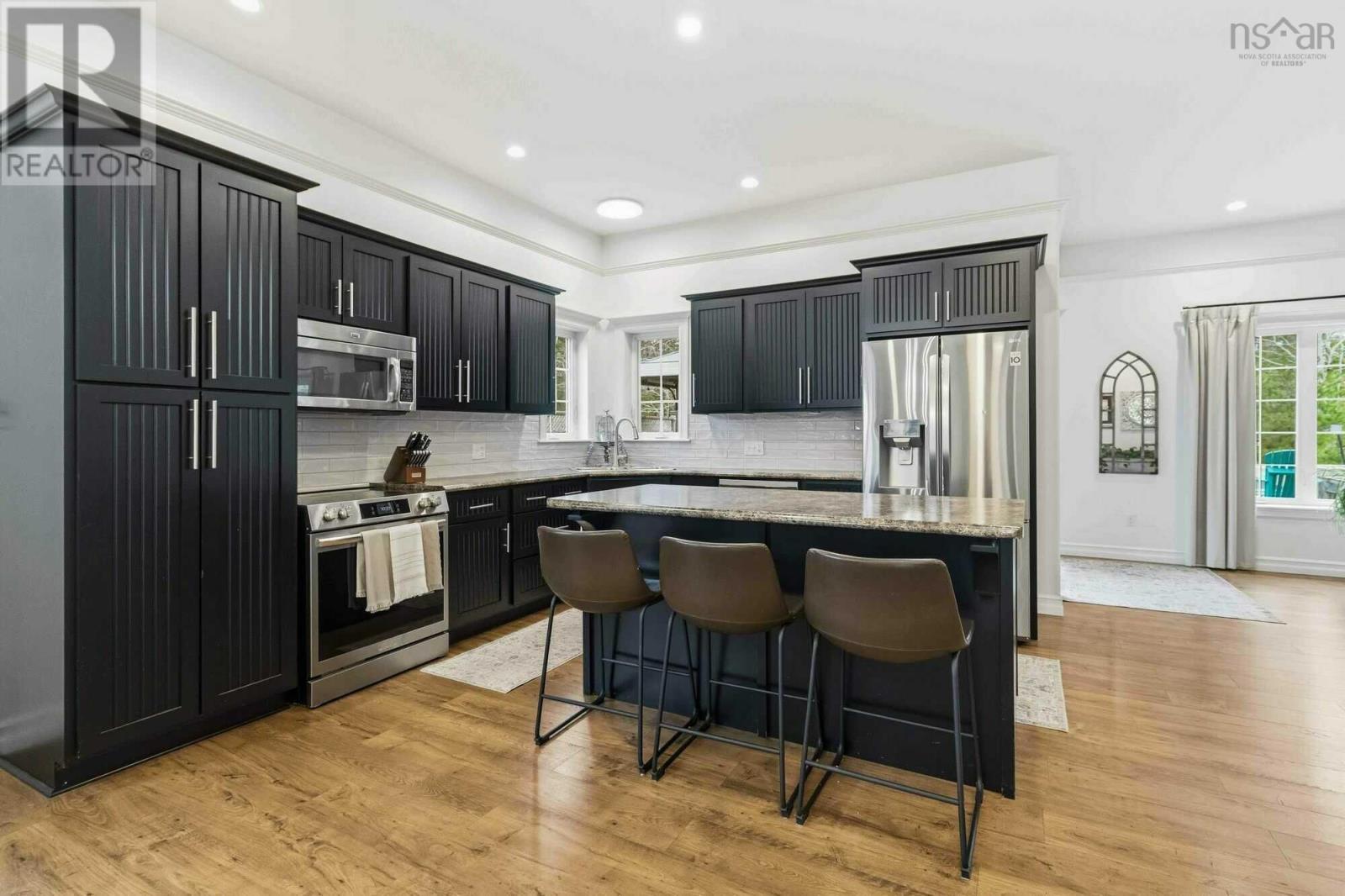 63 Danica Drive - 6