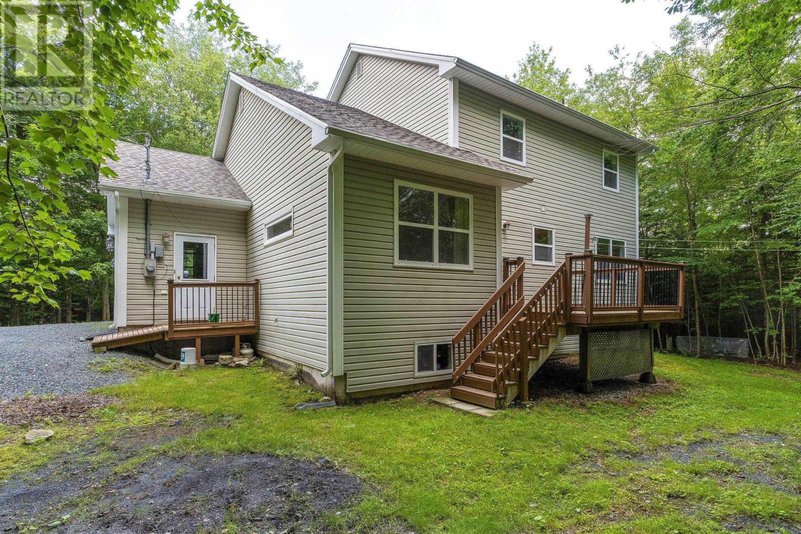 255 Sandwick Drive - 36