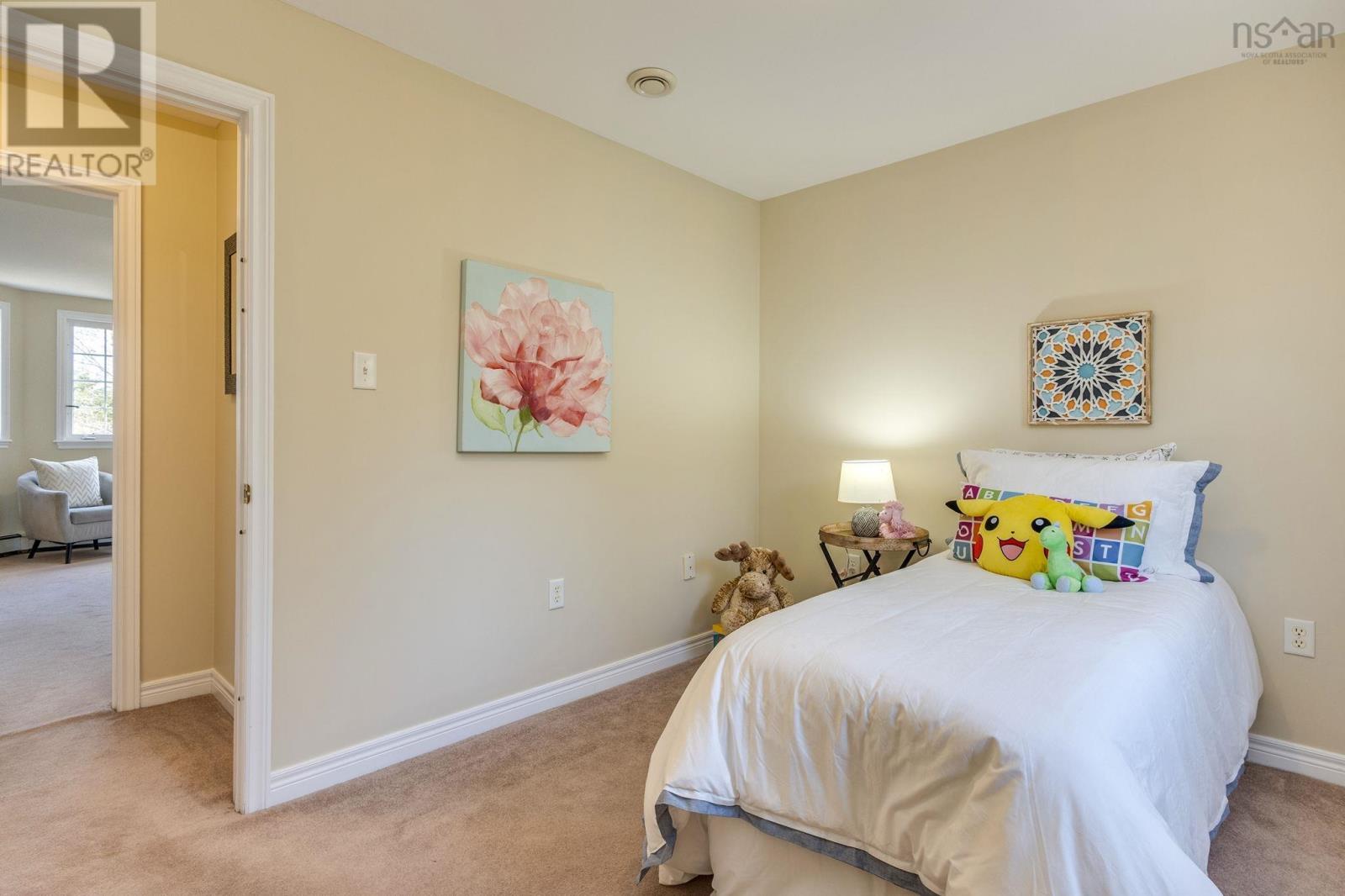 255 Sandwick Drive - 25