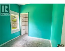 1132 Queen Street, Regina, SK S4T4B2 Photo 9
