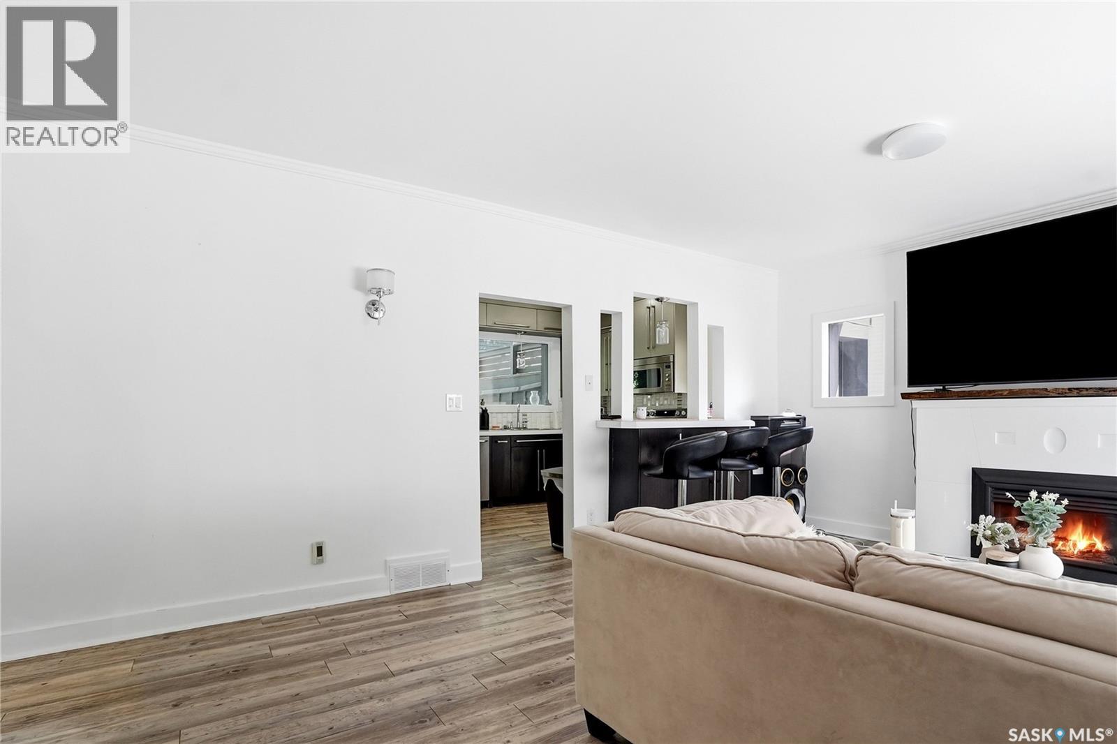 305 Adelaide STREET E - 11