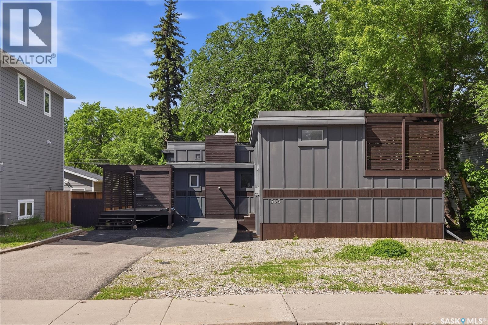 305 Adelaide STREET E - 2