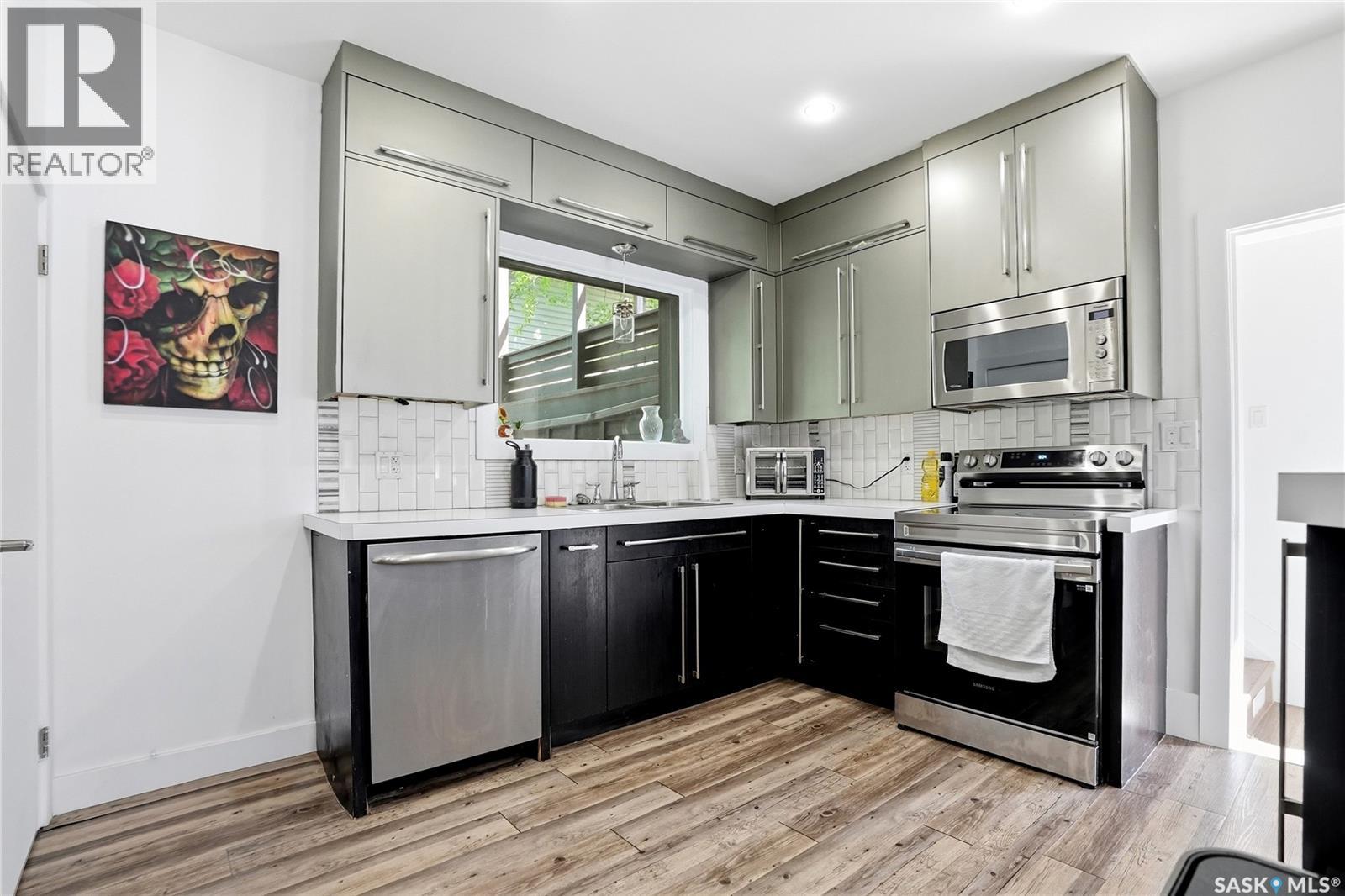 305 Adelaide STREET E - 4