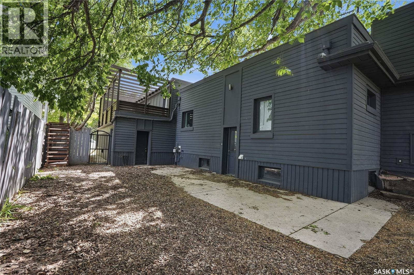 305 Adelaide STREET E - 47