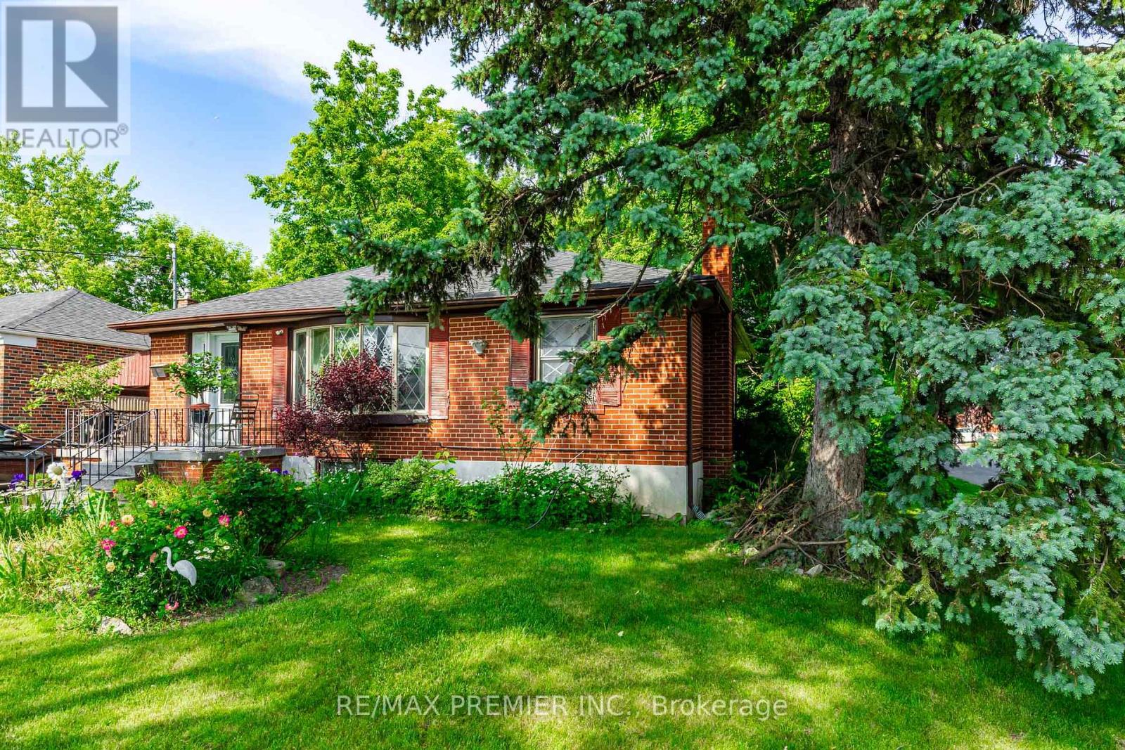 16 GODDARD STREET - 1
