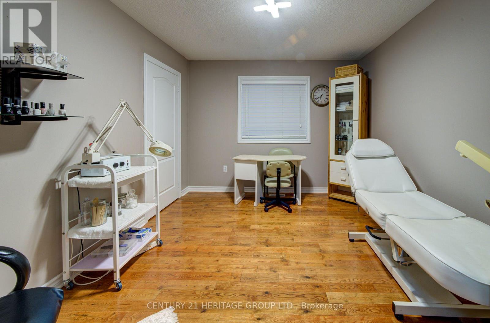 11 MAPLE CROWN TERRACE S - 14