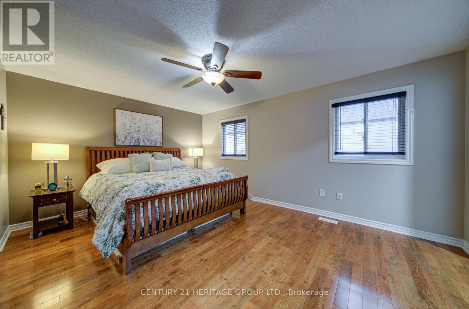 11 MAPLE CROWN TERRACE S - 15