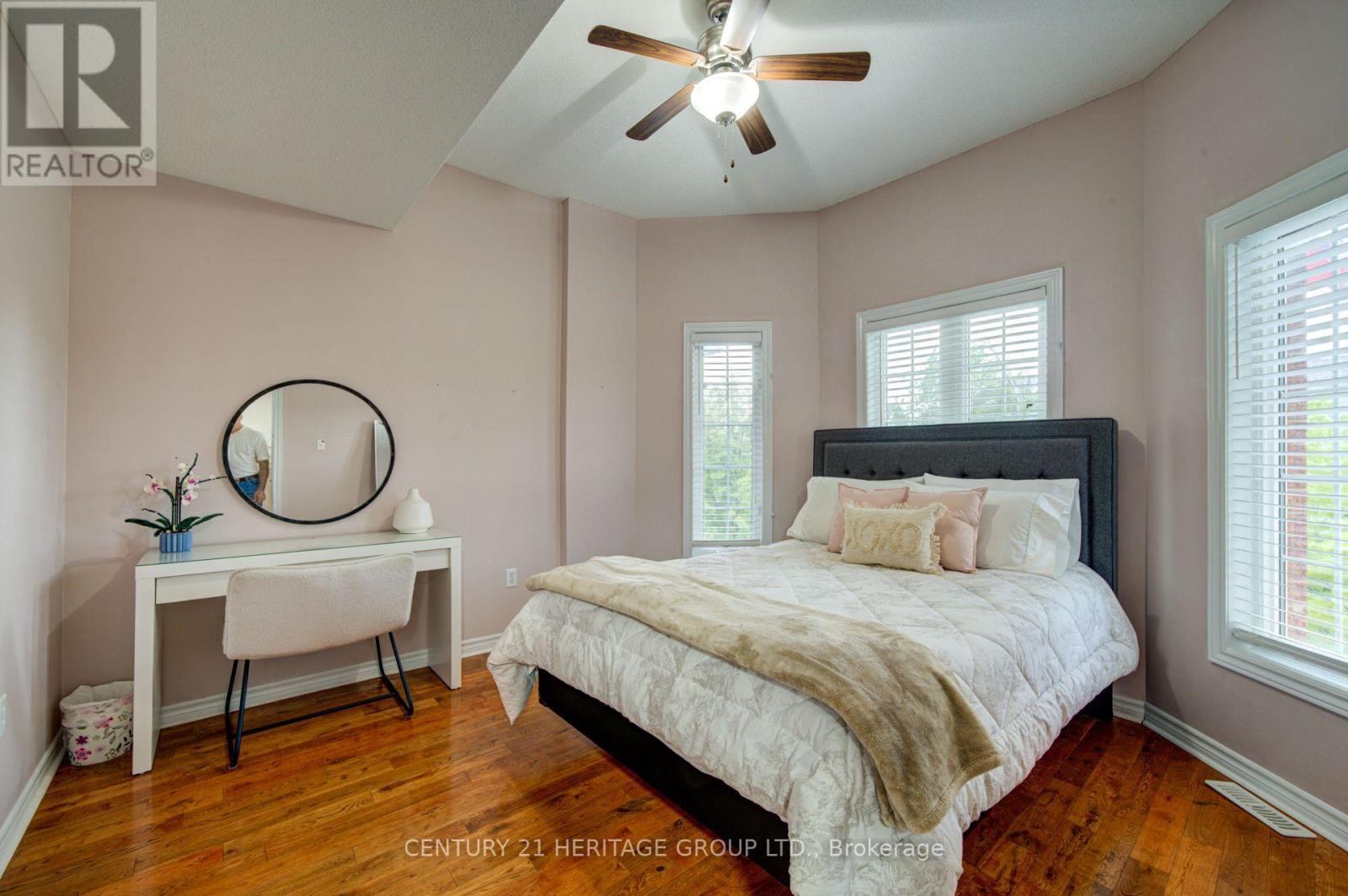 11 MAPLE CROWN TERRACE S - 17