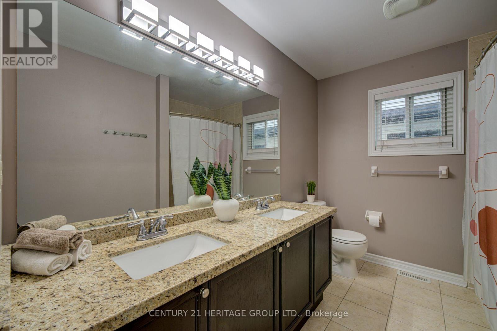 11 MAPLE CROWN TERRACE S - 18