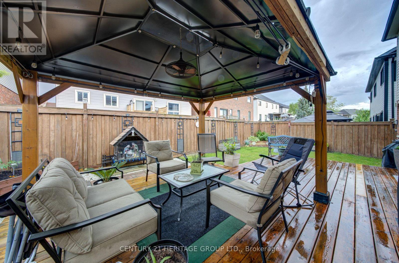 11 MAPLE CROWN TERRACE S - 26