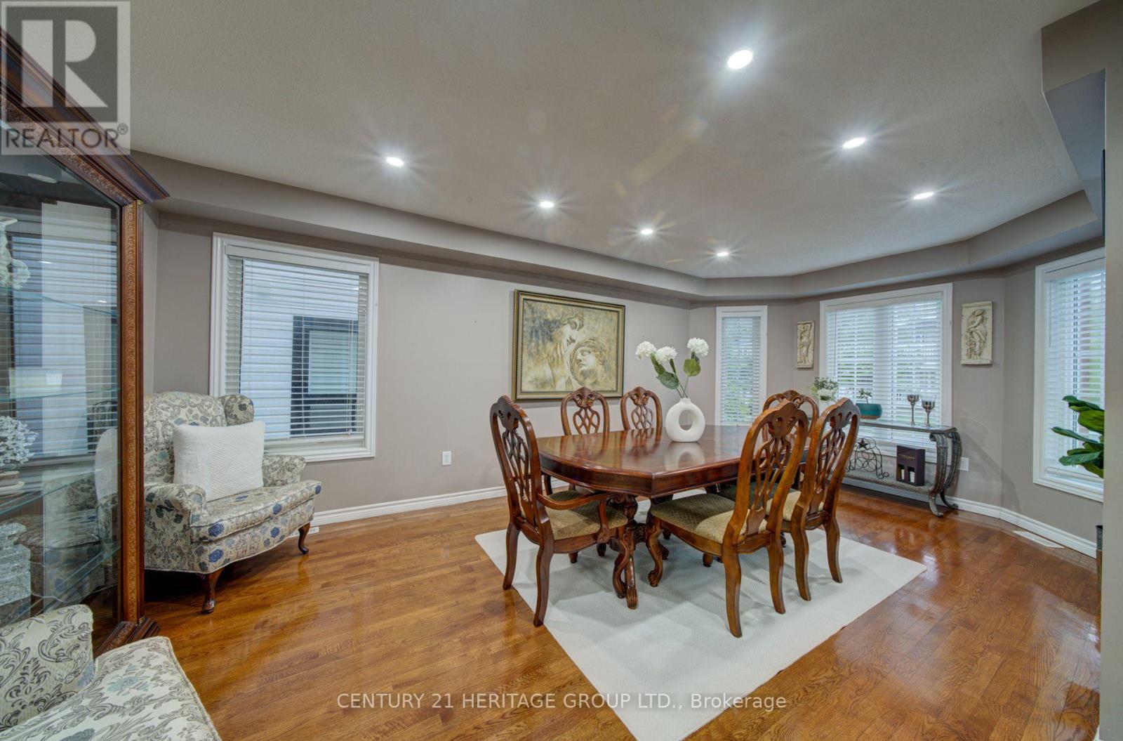11 MAPLE CROWN TERRACE S - 4
