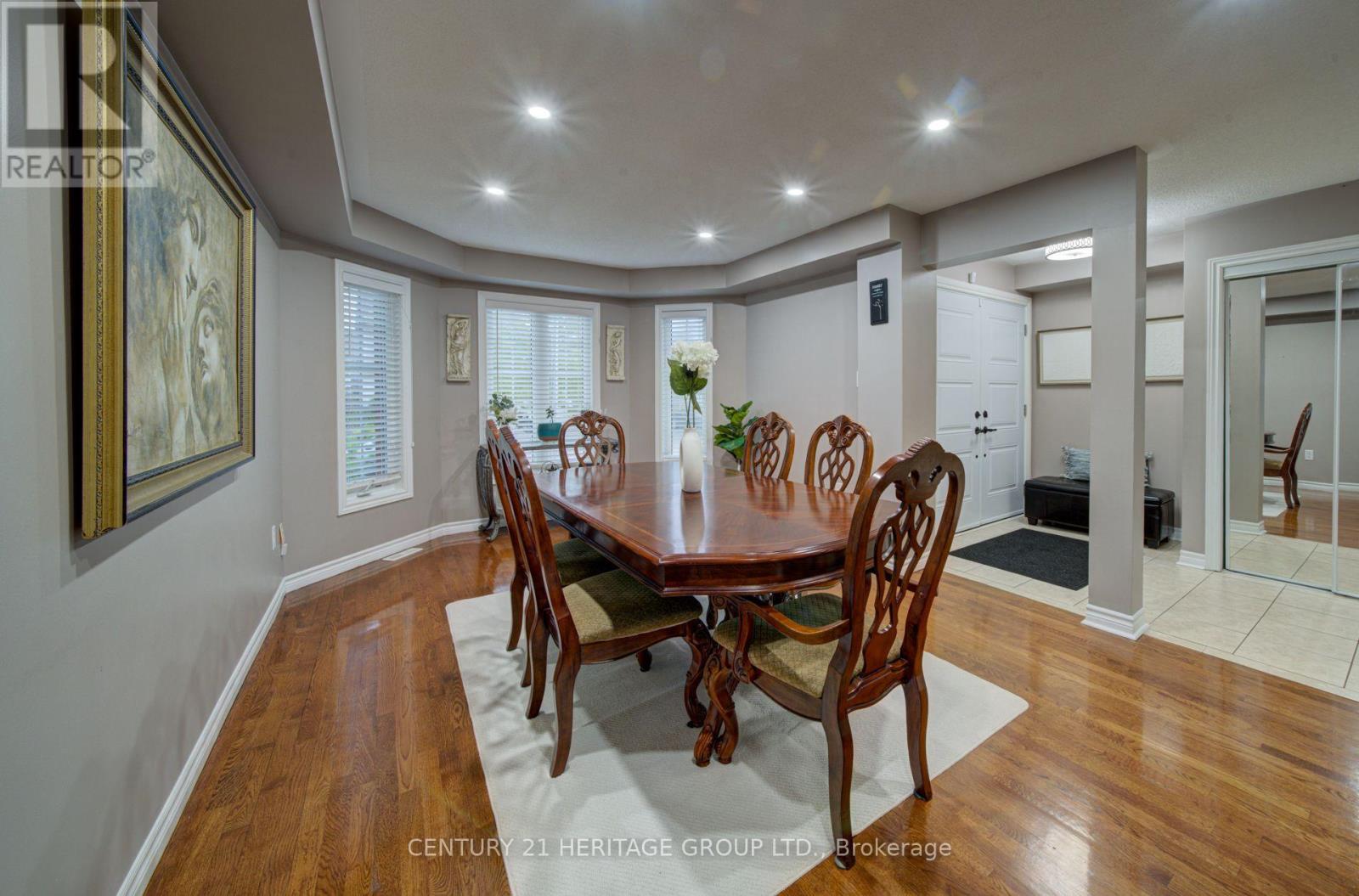 11 MAPLE CROWN TERRACE S - 5