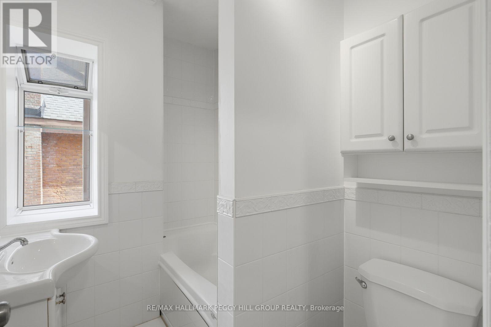 404 MANLY STREET - 12