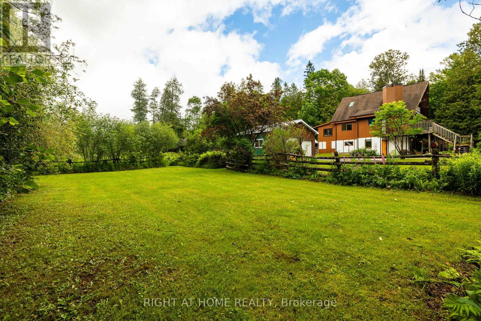 1828 BURNT LANDS ROAD - 44