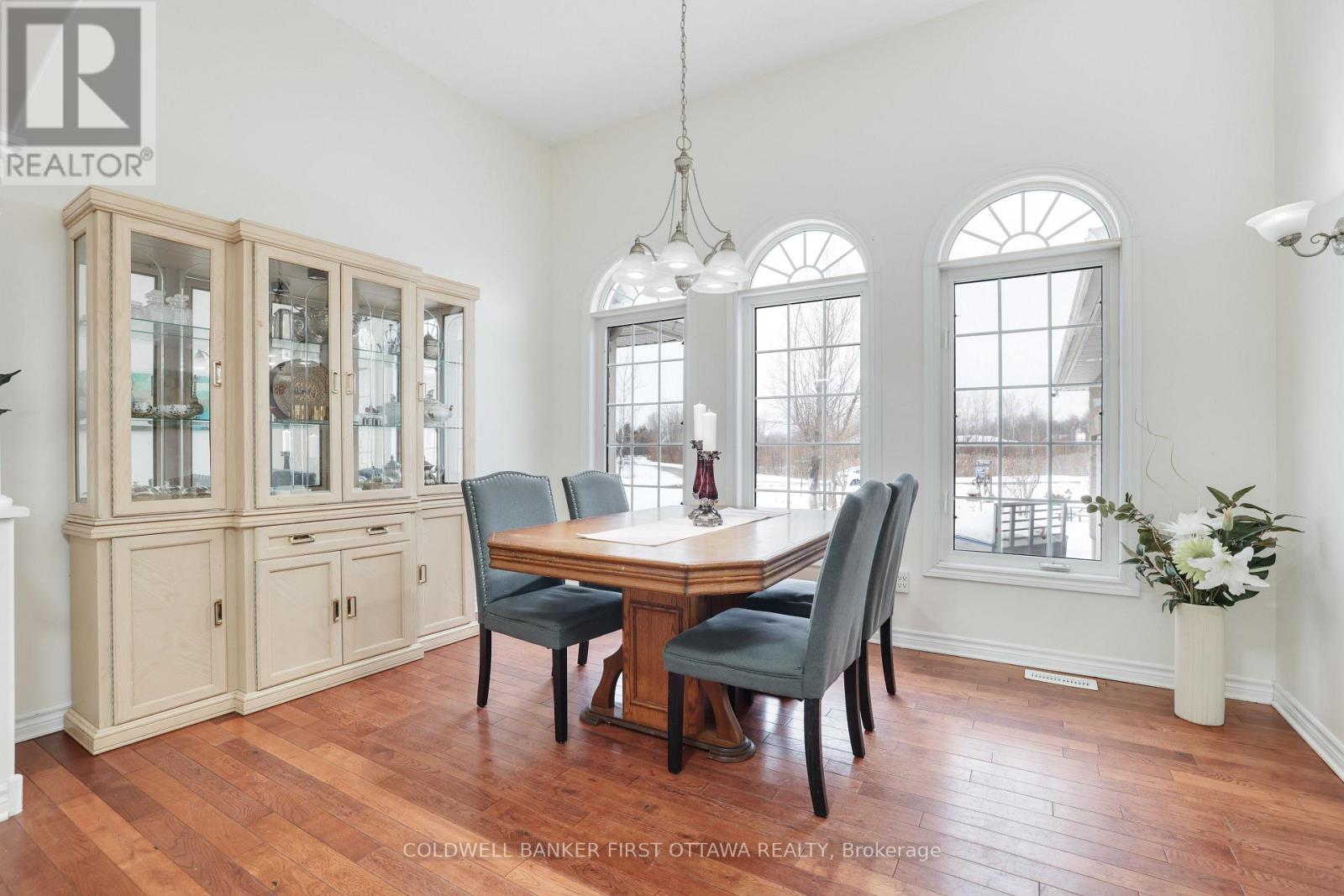 11 RIDEAU CROSSING CRESCENT - 14