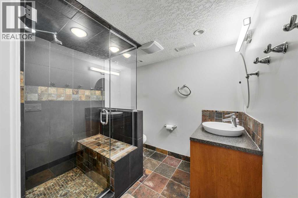 134 Rockywood Circle NW - 36