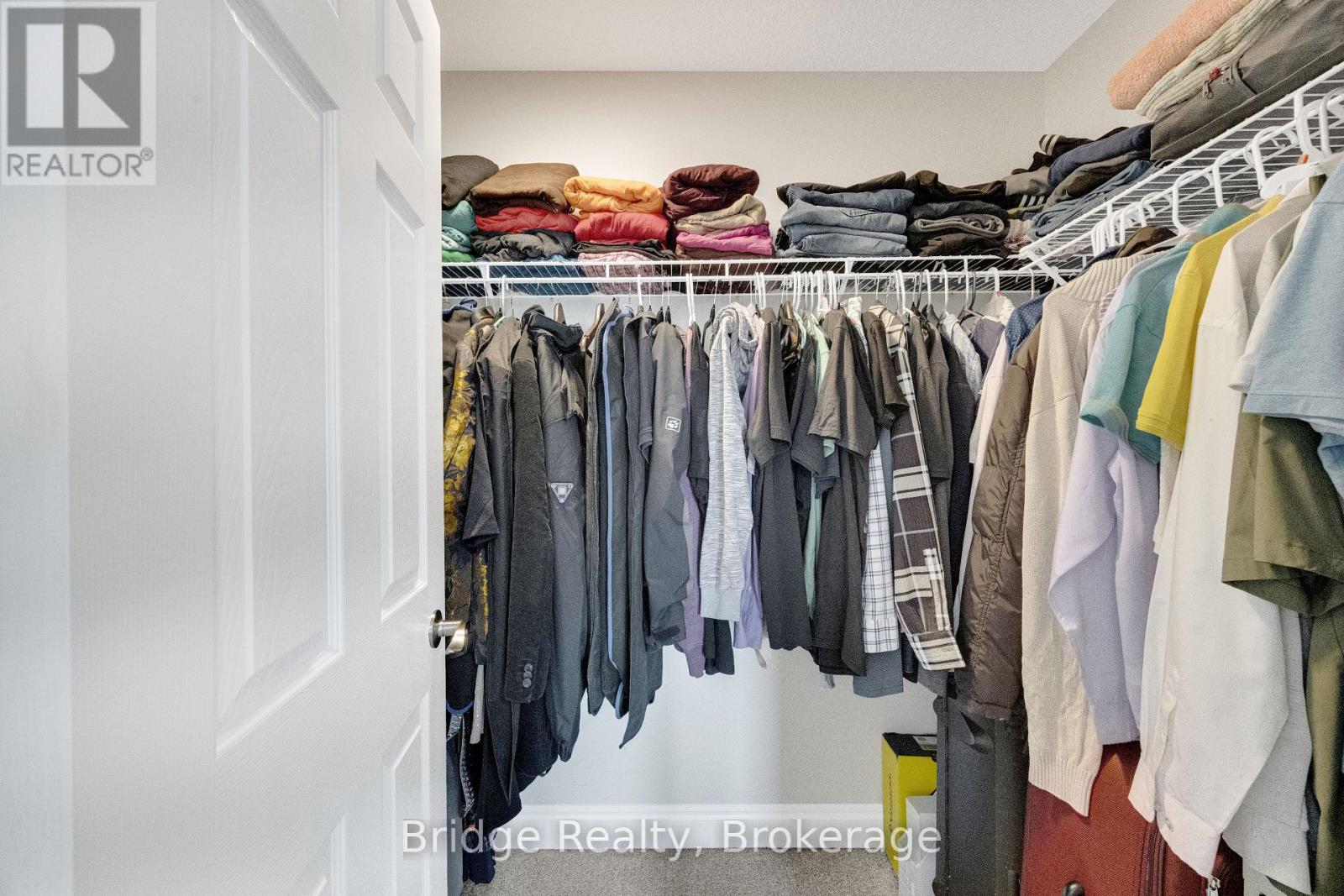 2832 DOYLE DRIVE - 35